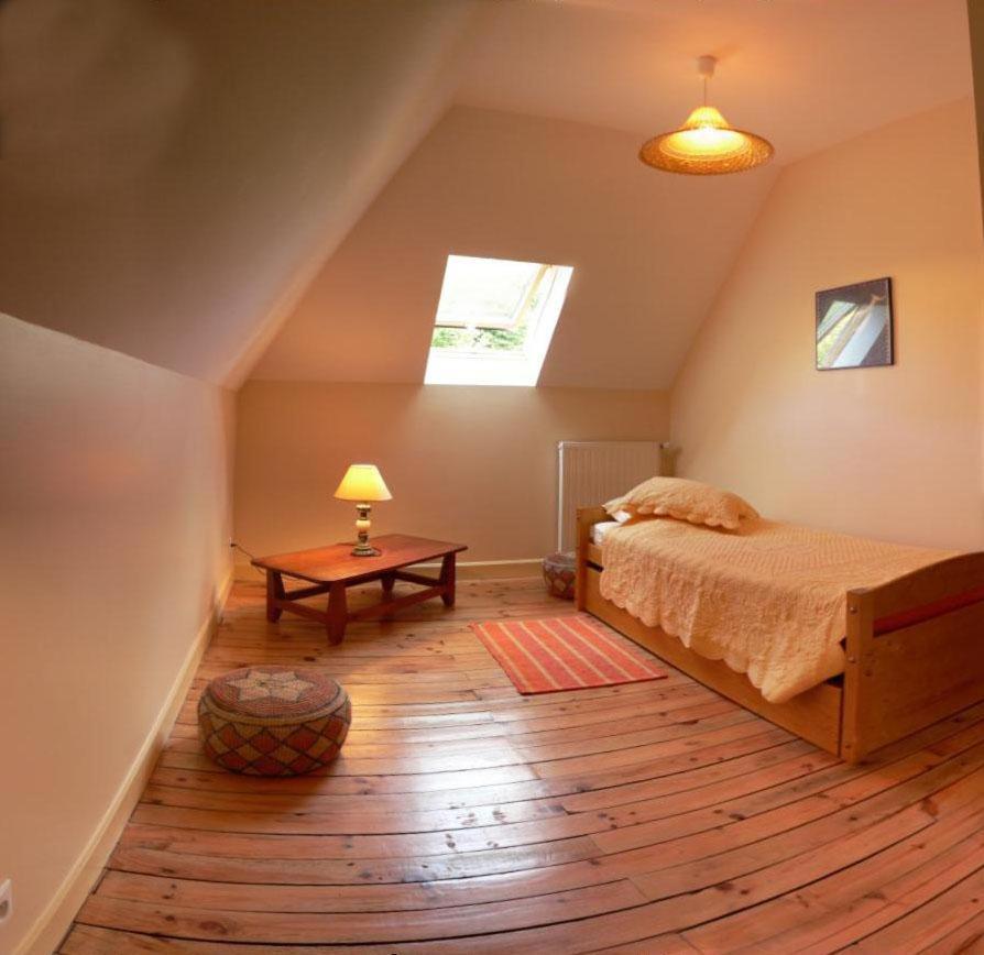 Maison D'Hotes La Nichee Rochefort-Montagne Exteriér fotografie