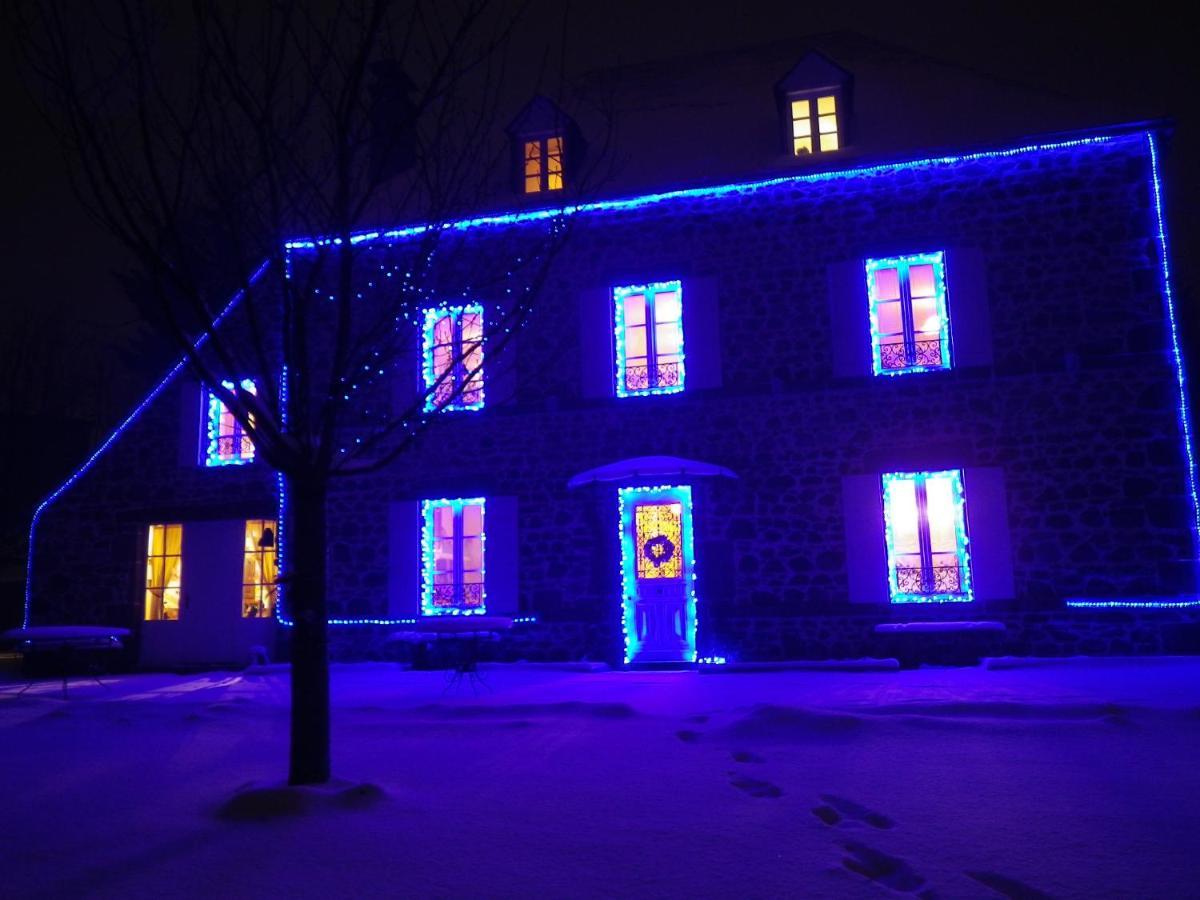Maison D'Hotes La Nichee Rochefort-Montagne Exteriér fotografie
